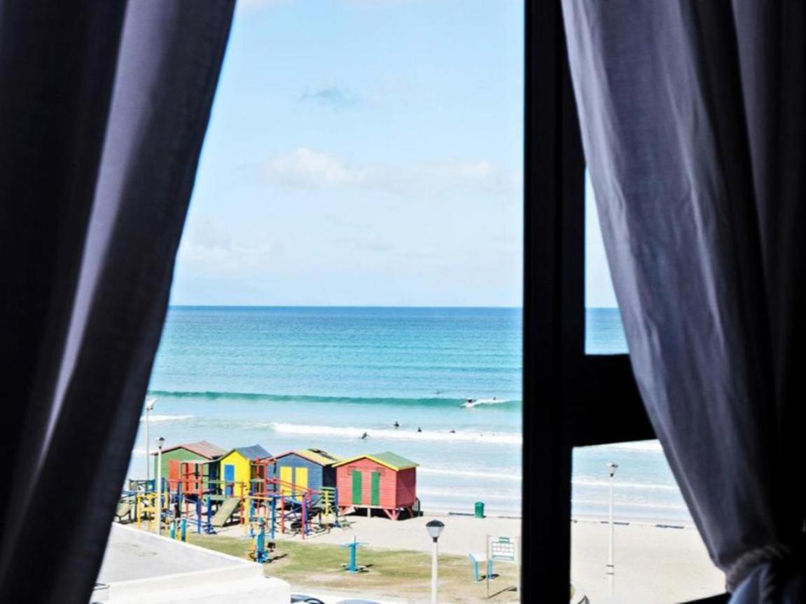 African Soul Surfer Muizenberg Buitenkant foto